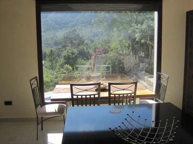 Property 2448 - Image 19